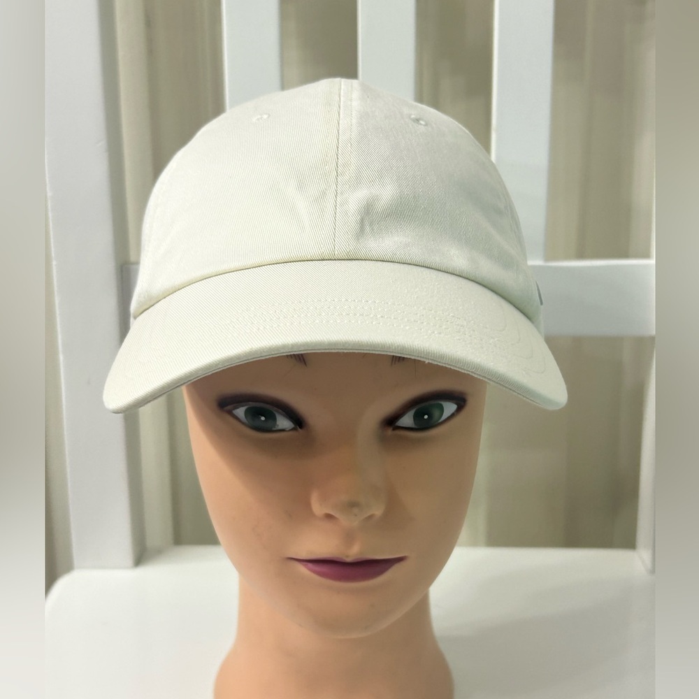 Lululemon Unisex Classic Ball Cap Off White Size S/M Athletic Hat - Picture 3 of 9